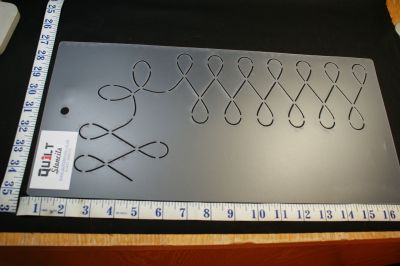 QUILT STENCIL 829 LAPPED FABRIC 2 BY QU1LT